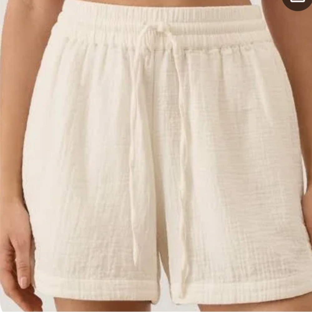 White Cotton Gauze Shorts with Elastic Drawstring Waist